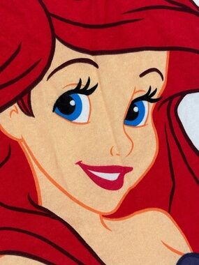 Collectible! Zara Disney Ariel Graphic Tee - White with Red Hair